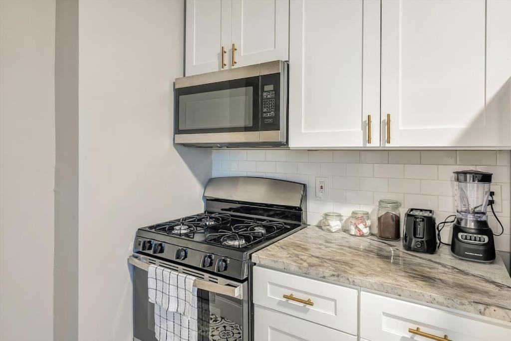 Beautiful Tower Grove Unit Recently Renovated 2S Βίλα Richmond Heights Εξωτερικό φωτογραφία